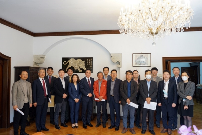 Meeting with Korean Businesses in Romania (Apr. 14th)