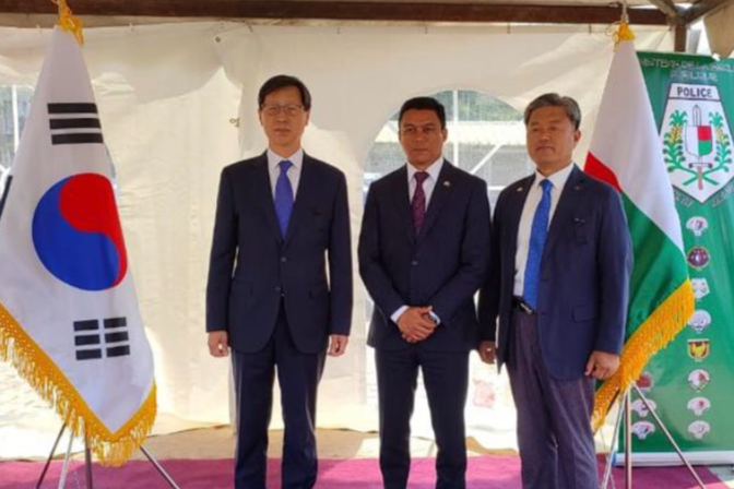 La donation de motos au MSP et à la Gendarmerie Nationale (le 3 novembre)