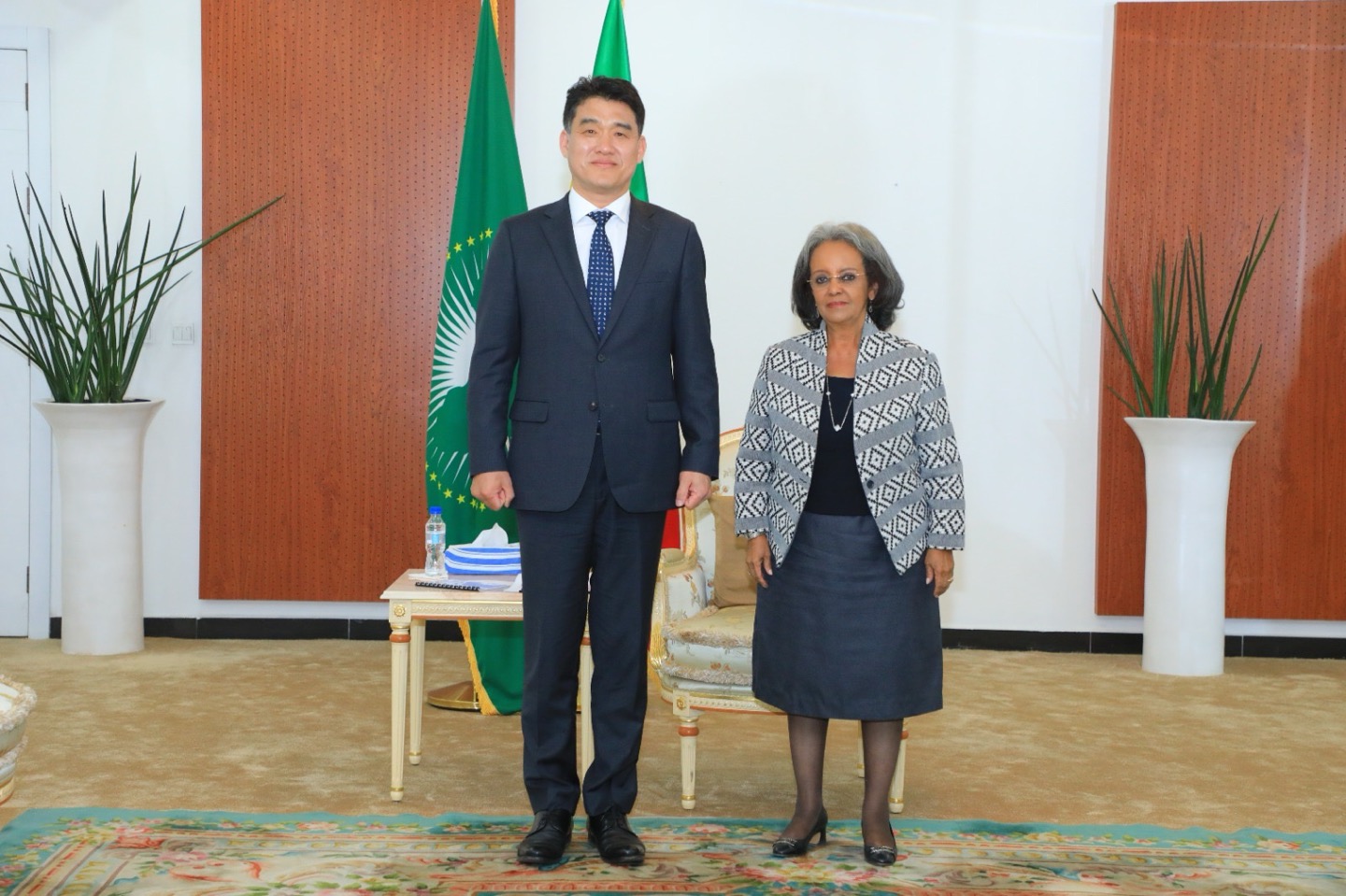 Amb. Jung presented his credentials to Ethiopian President (14 Mar.)