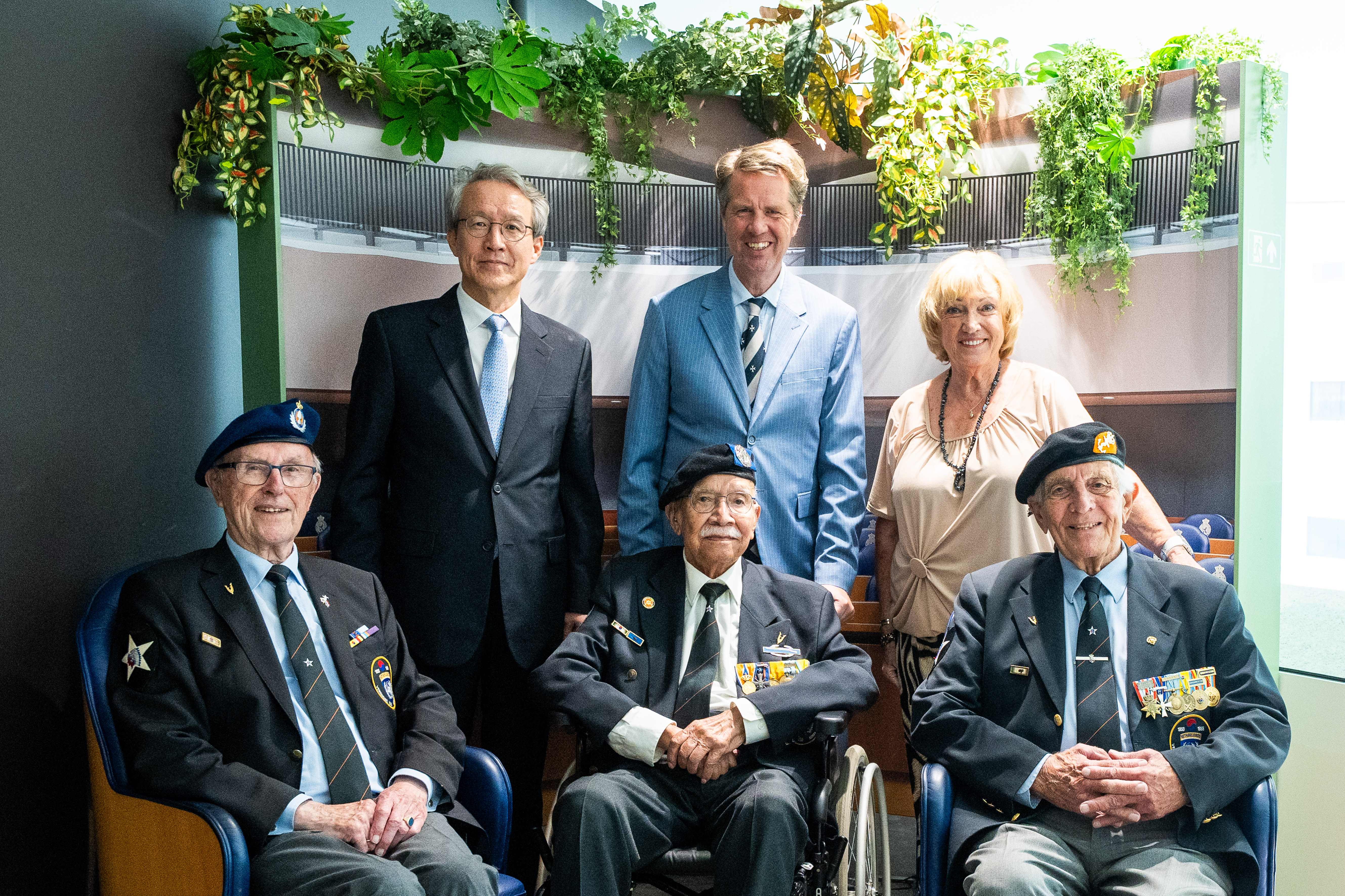 홍석인 대사, 하원 주최 한국전쟁 파병 75주년 기념 특별전시회 참석