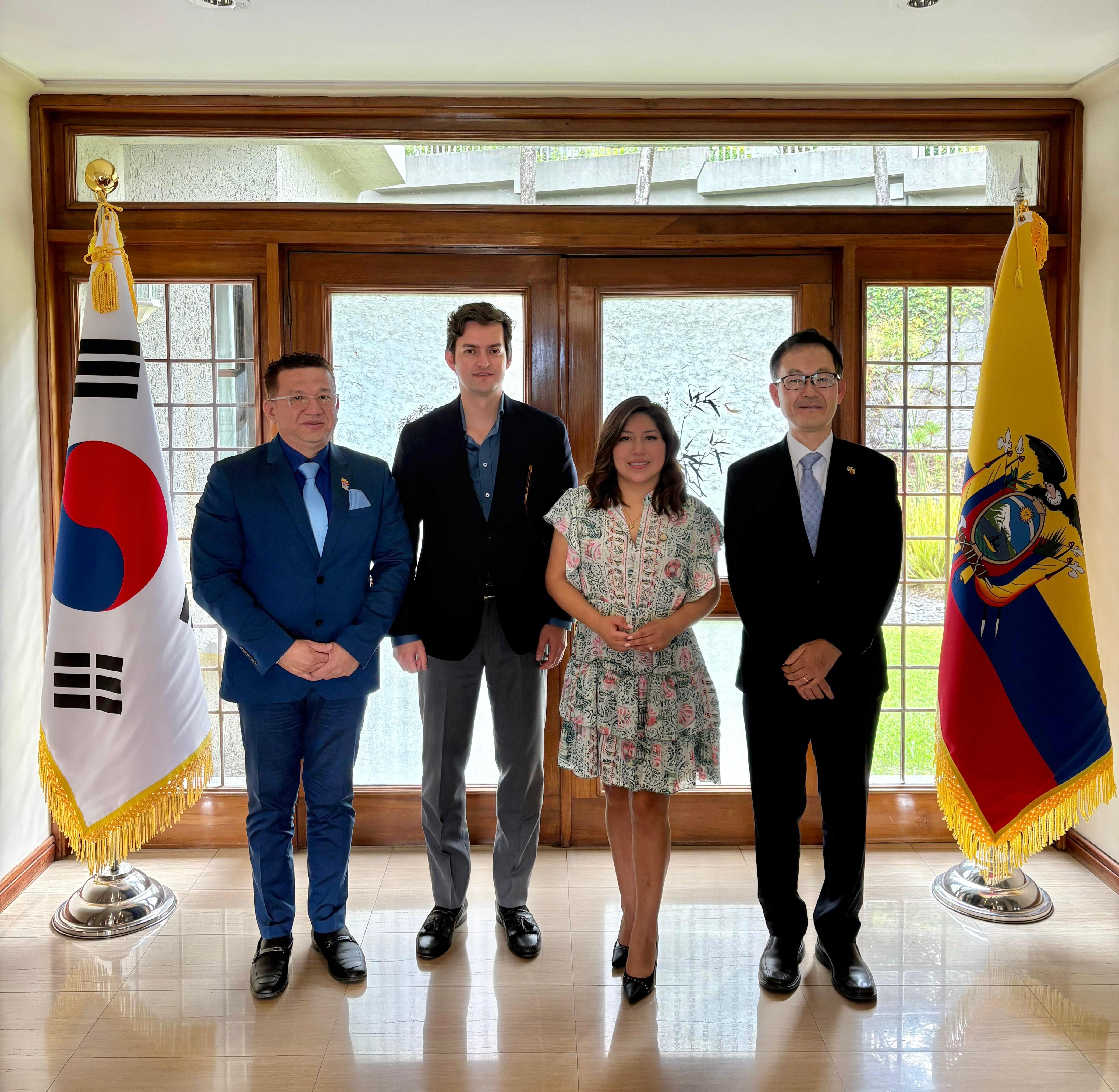 에콰도르-한국 의원 친선협회 결성 추진 활동