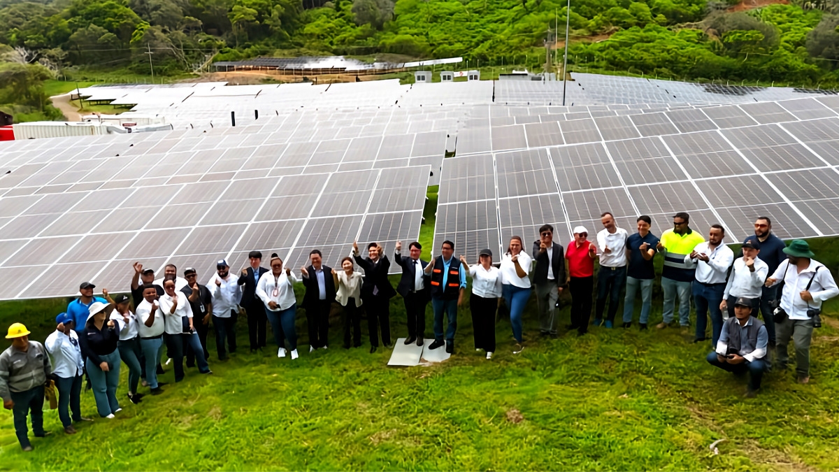 온두라스 과나하섬 그린에너지섬 구축지원 사업 준공식 참석(7.11.)