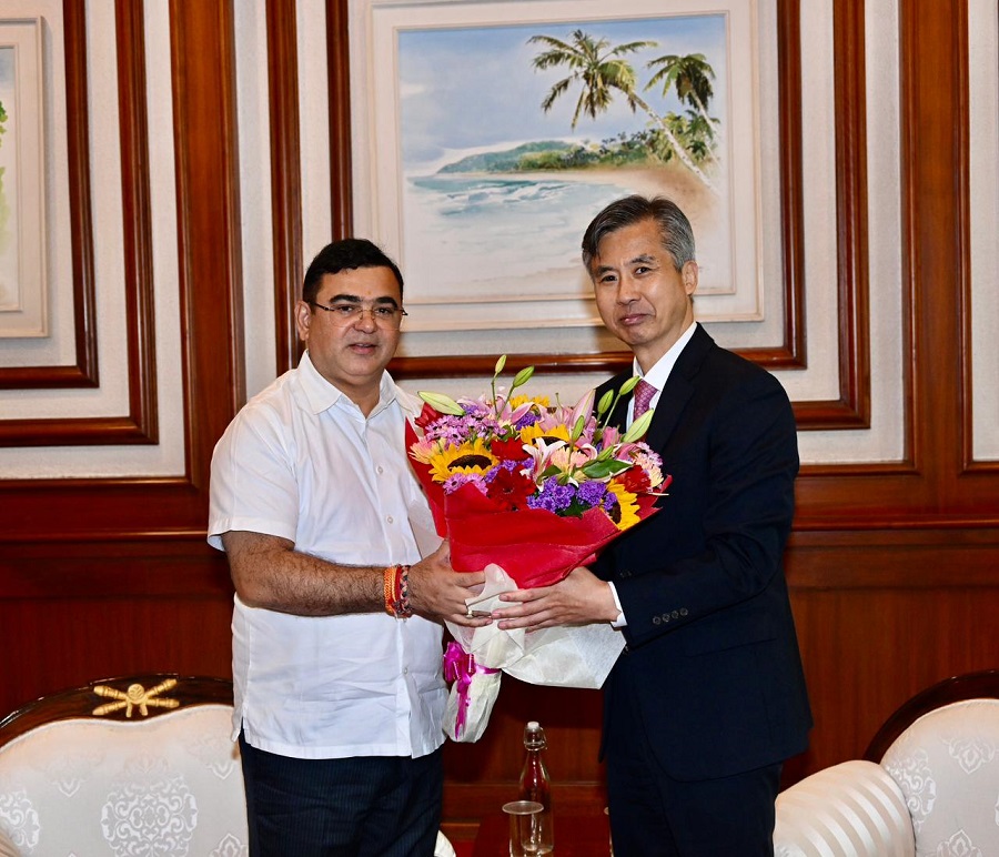 Consul General pays courtesy call on Minister of Marketing and Protocol, Government of Maharashtra (4 Aug)