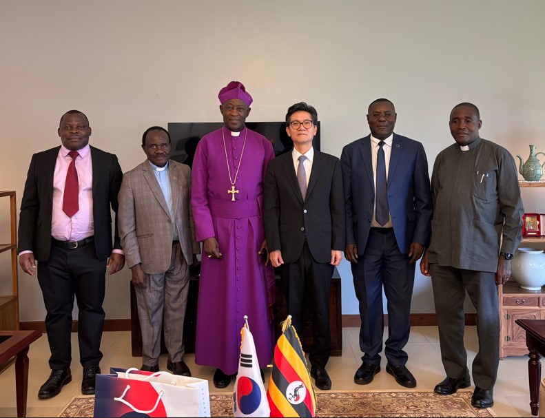 Ambassador meets with Archbishop Samuel Stephen Kaziimba Mugalu
