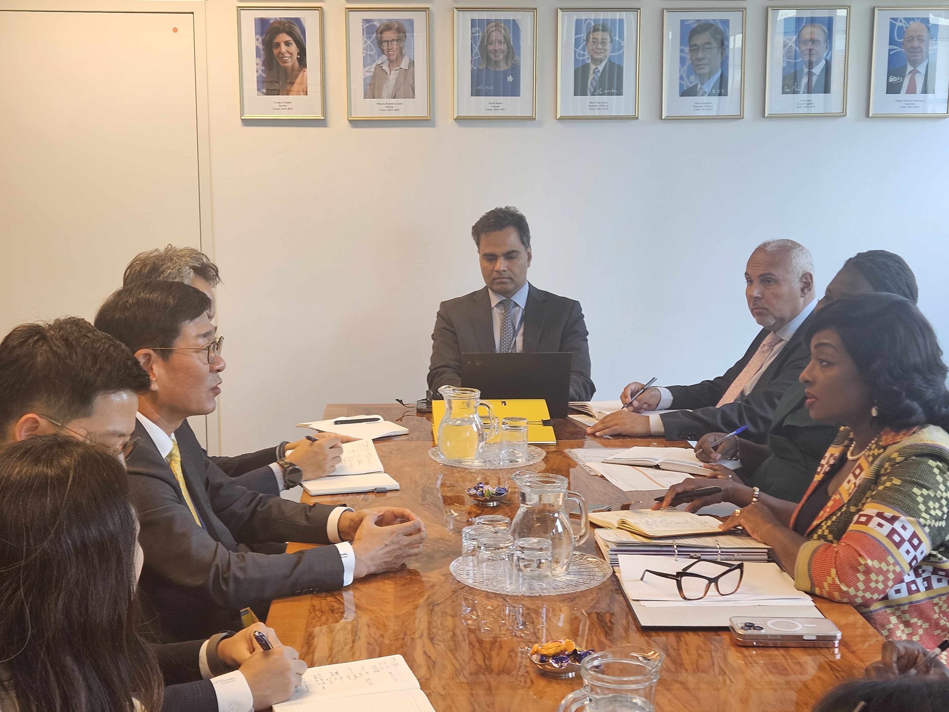 함상욱 대사, IAEA 이사회 의장 사전협의