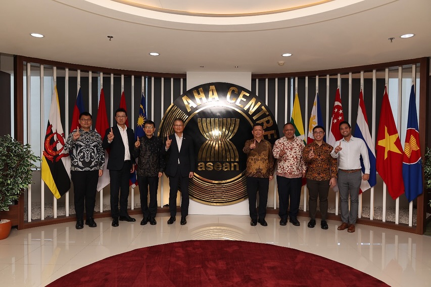 Ambassador Lee Jang-keun visited the AHA Centre (8.27, Jakarta)