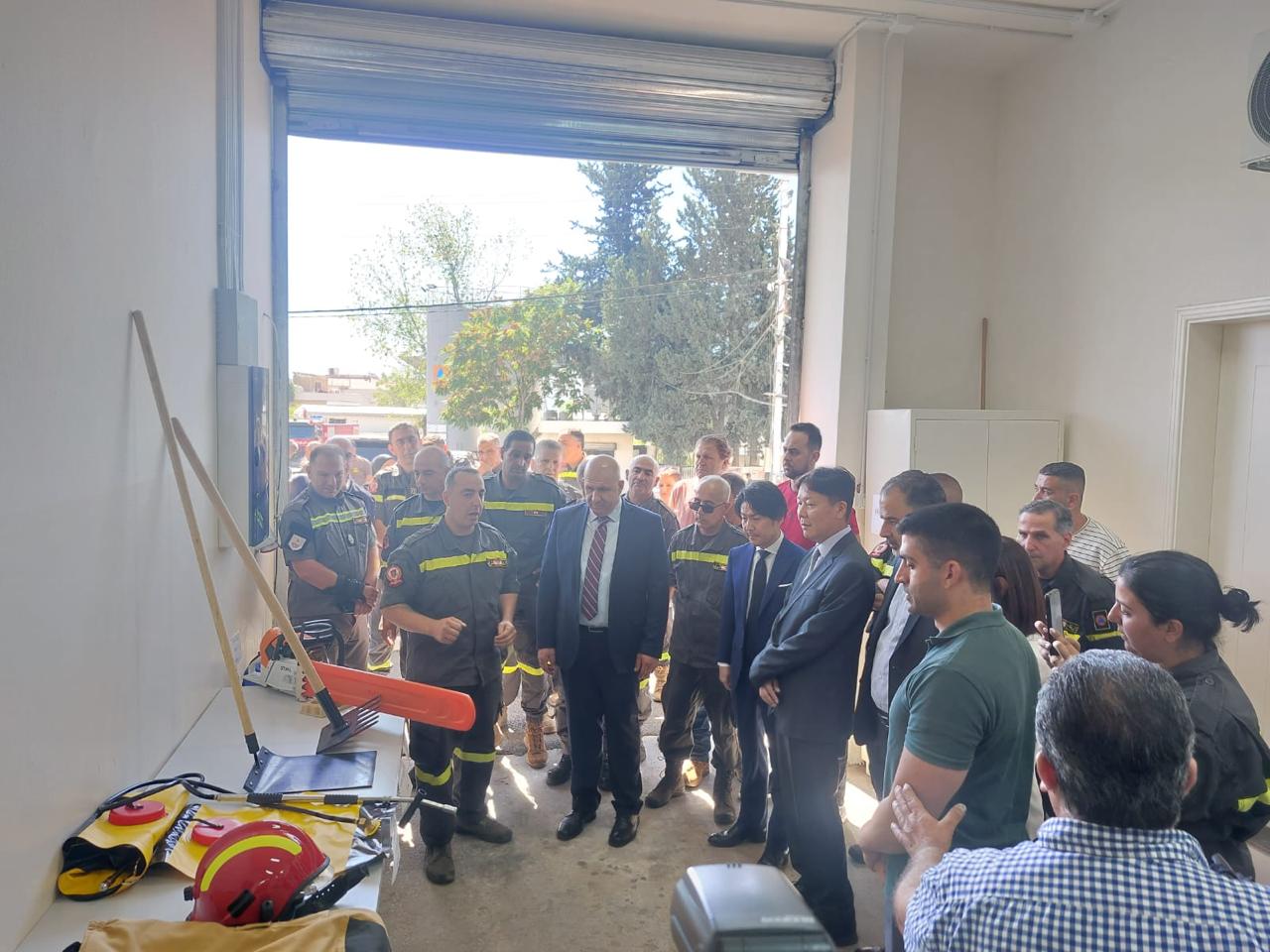 Ambassador Geon inaugurates the rehabilitated Civil Defense Bekaa regional center in Zahleh