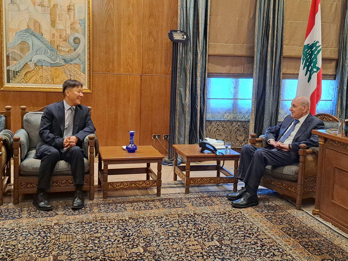 Ambassador Geon pays a courtesy visit to Speaker of the House of Representatives