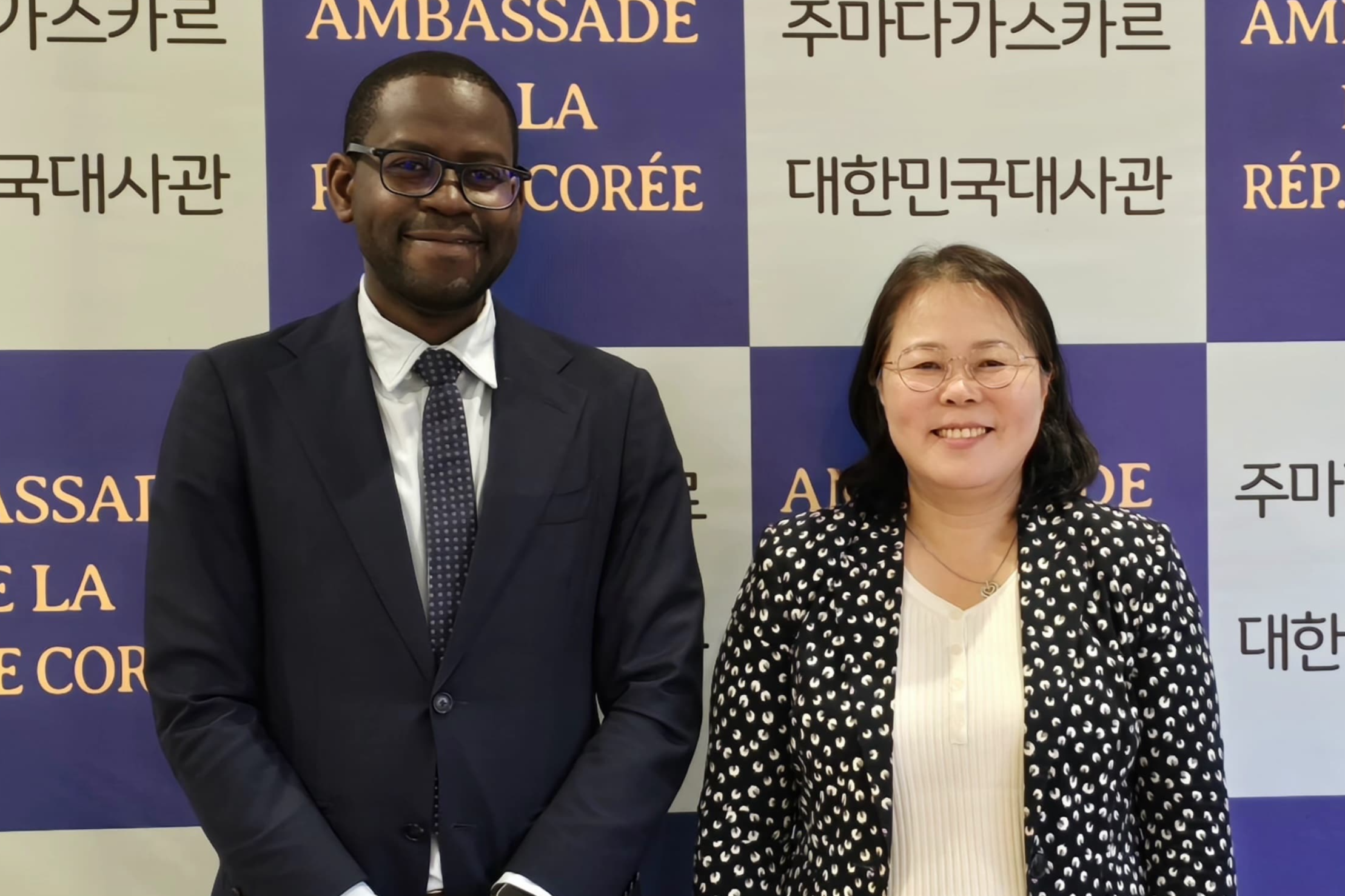 박지현 대사, IMF 상주대표 접견(9.17.)