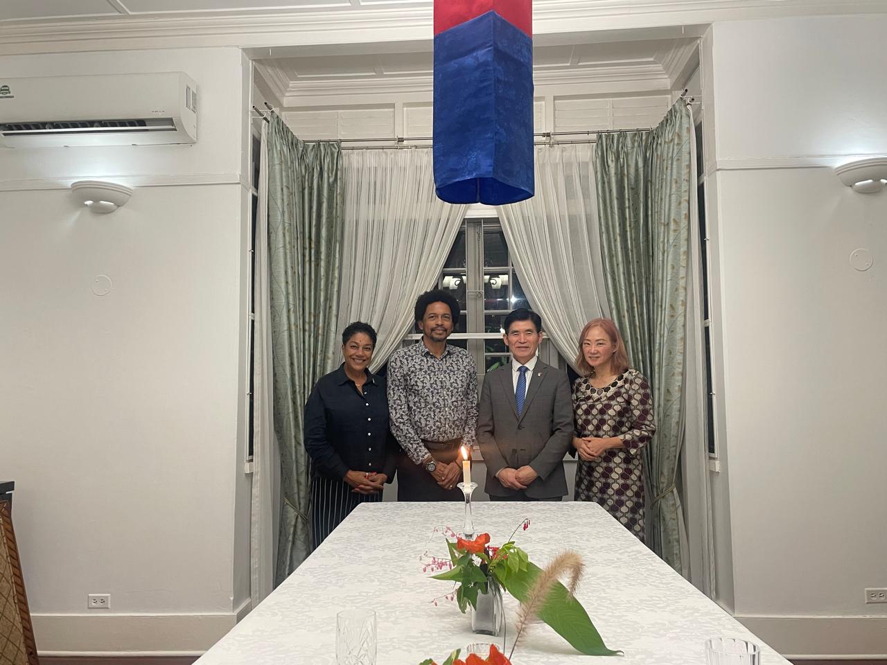 Ambassador Kwon Meets with Former TTOC President Brian Lewis