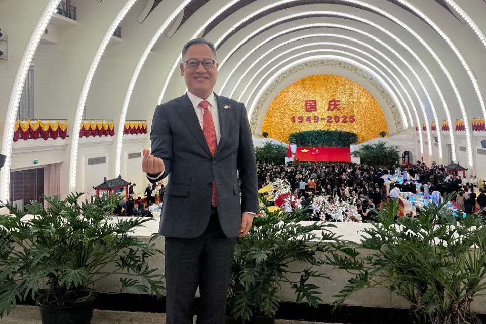 (9.30) 总领事出席中国国庆节活动