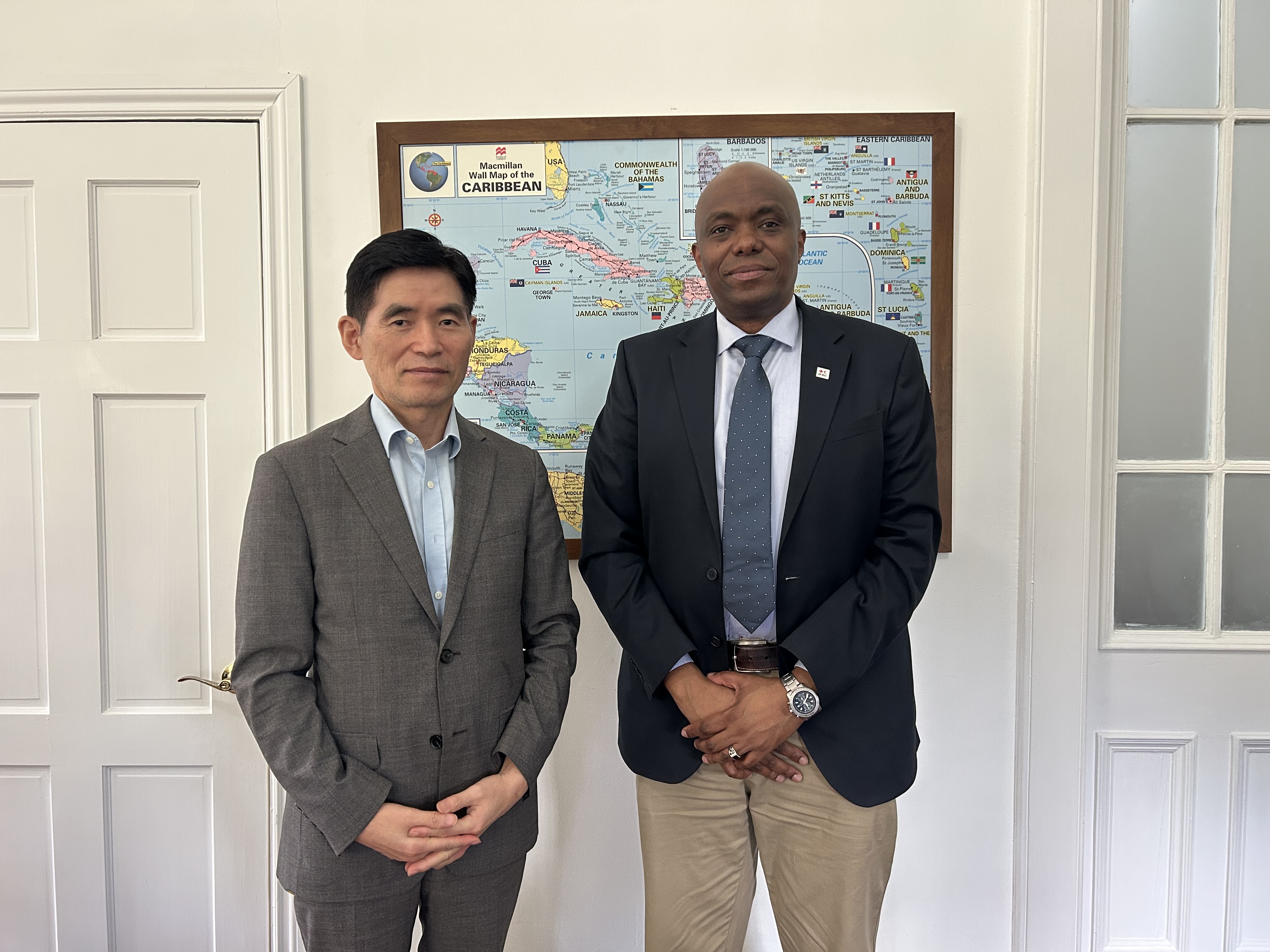 Ambassador Seijoong Kwon Meets with Necephor Mghendi, Head of IFRC Trinidad and Tobago Office