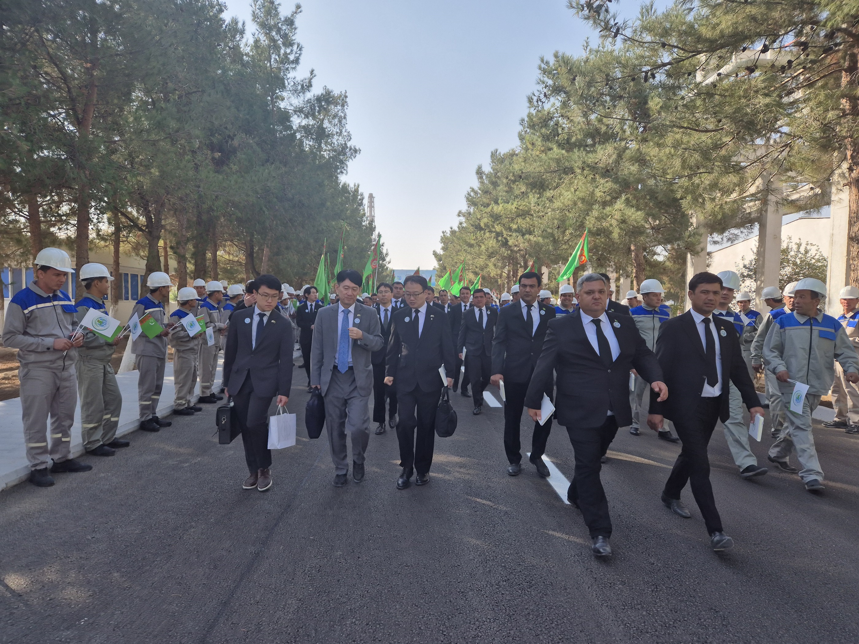 김준철 대사대리, 대우건설 비료공장 기공식 참석(10.15.)