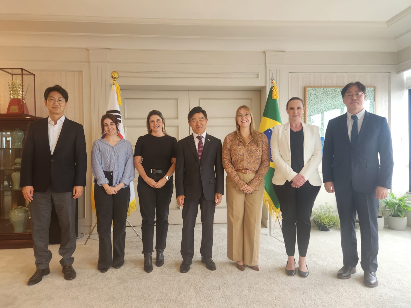 상파울루주 문화경제창조산업부 장관 초청 관저 오찬 (2025.10.30.)