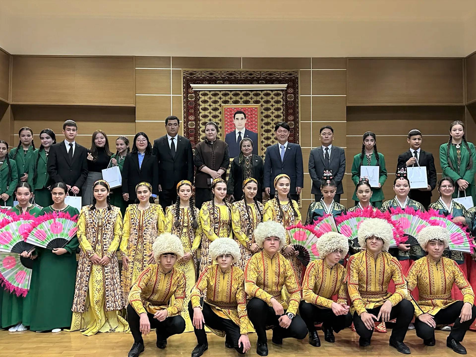 88번 중등학교 제3회 한국어 말하기 대회 개최 및 물품 기증(11.25.)