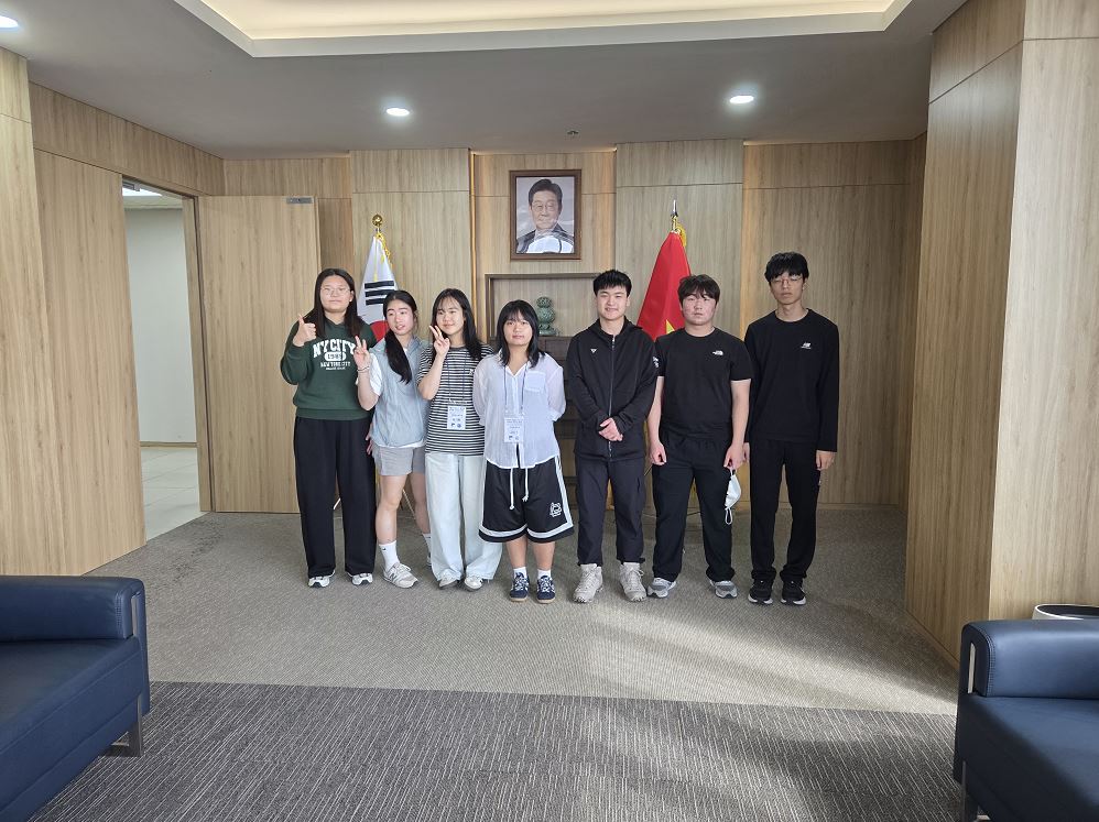 구례군 학생 대표 다낭 영사관 방문