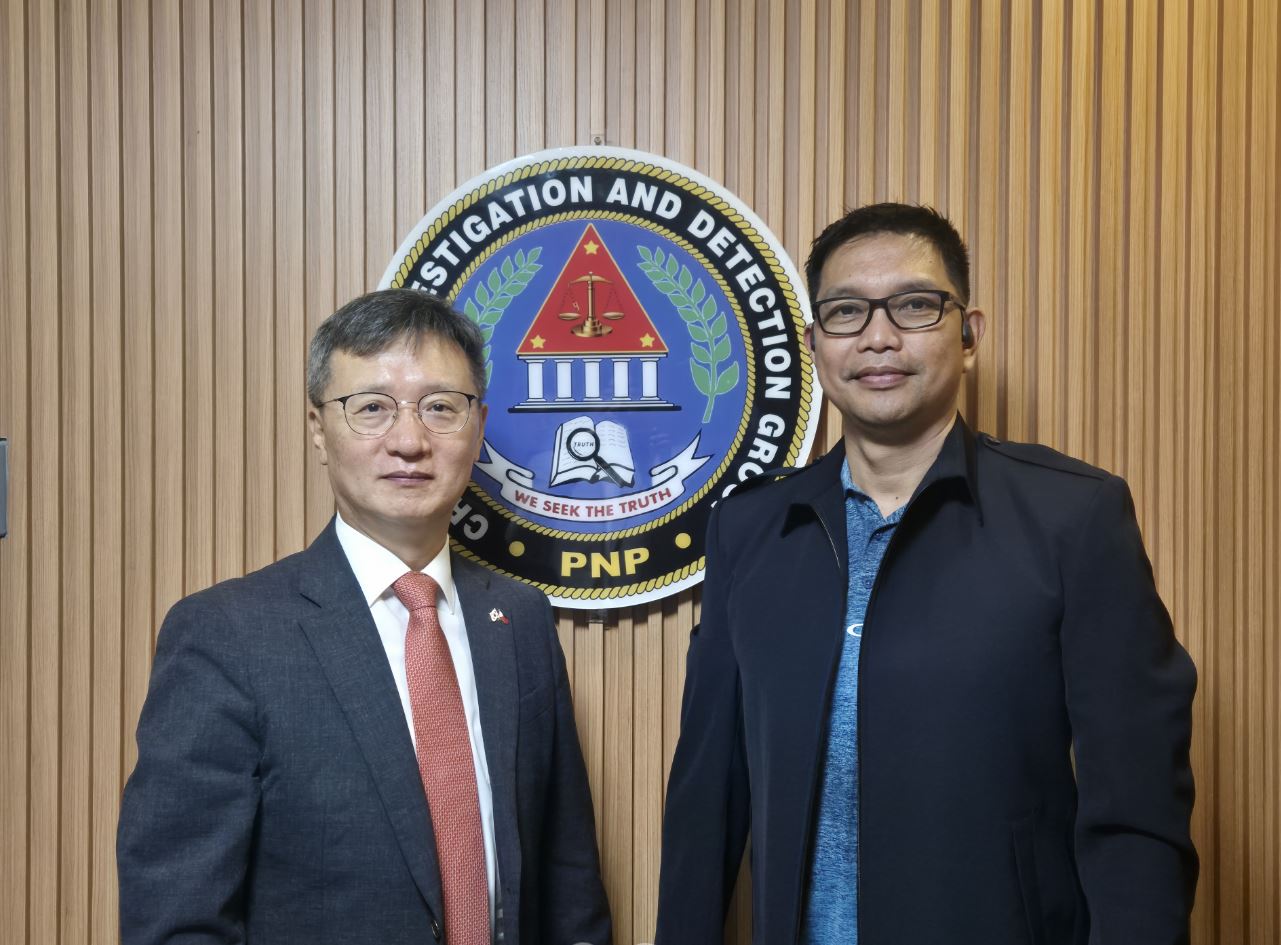 총영사, 중부비사야지방경찰청 수사국장 면담