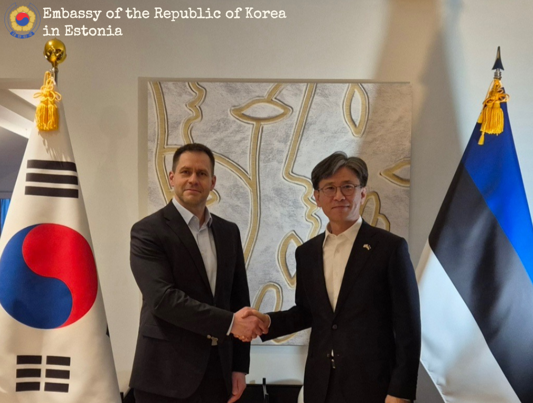 에스토니아 국방투자청장 초청 관저 만찬 (3.9)