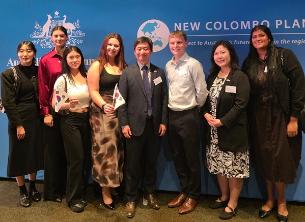 뉴콜롬보 장학생 축하 리셉션 참석