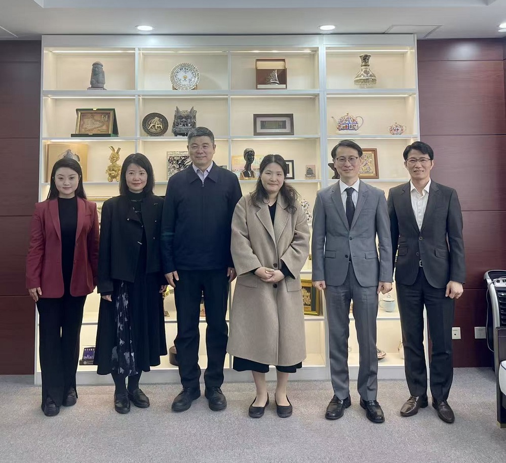 与陕西省外事办公室副主任面谈