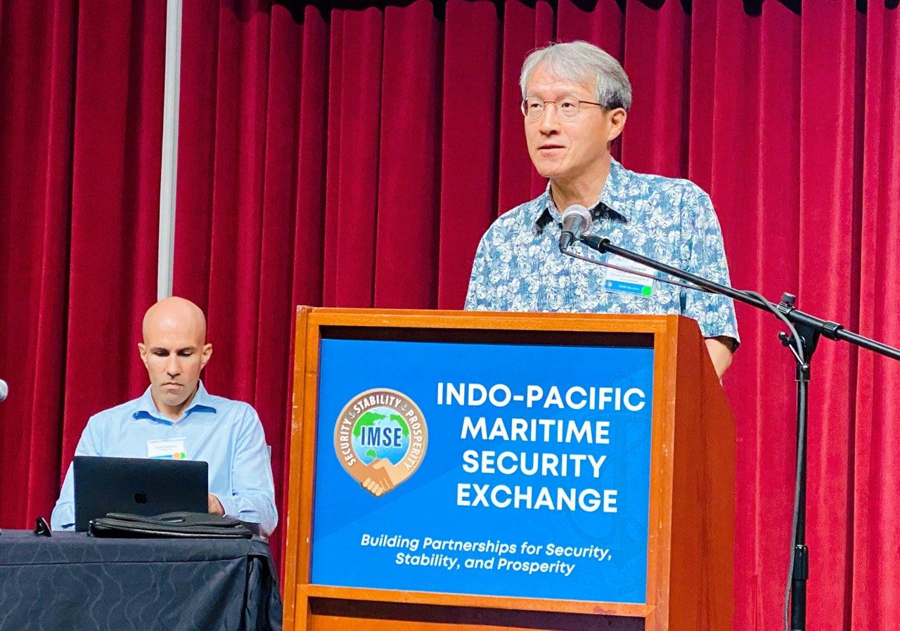 Panel discussion during IMSE (International Maritime Security Exchange) 상세보기Consul General's