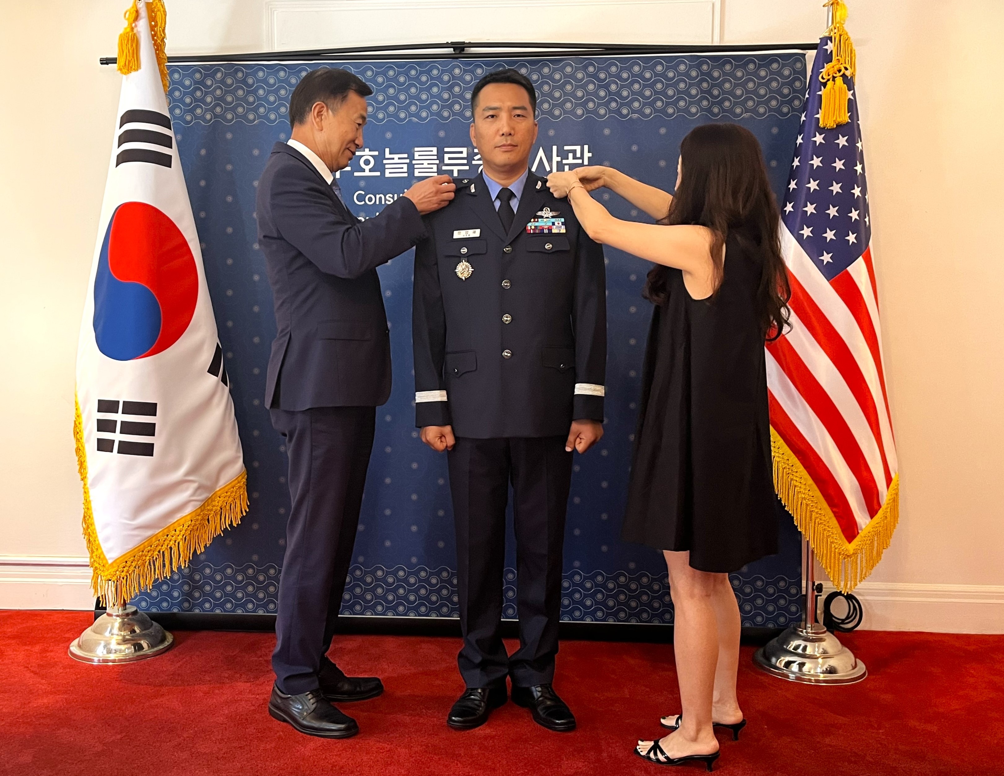 Promotion Ceremony for Colonel Ham Yangjae (ROK FLO to PACAF) 상세보기Consul General's