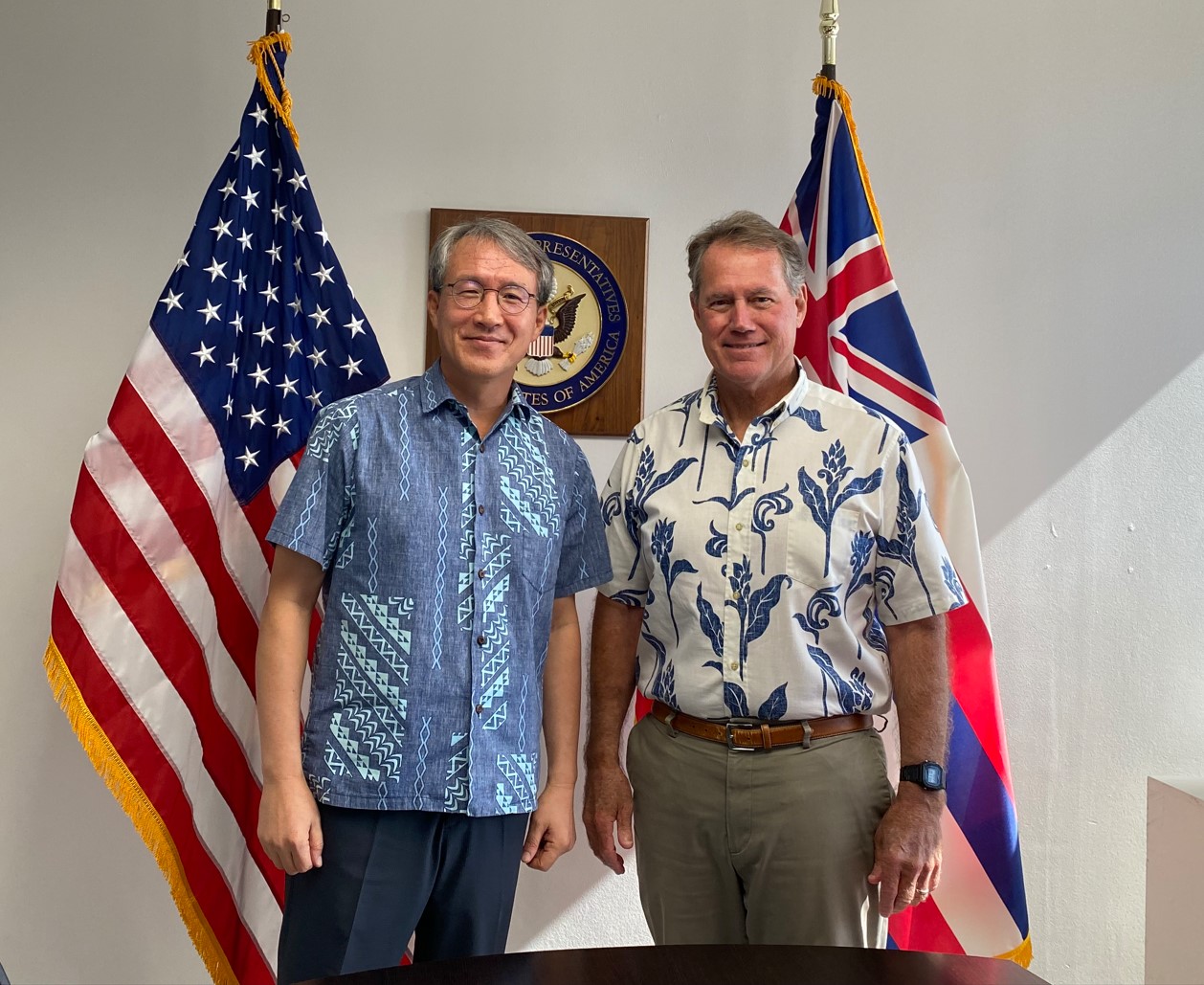 Meeting with US Congressman Ed Case 상세보기Consul General's ActivitiesConsulate General of the