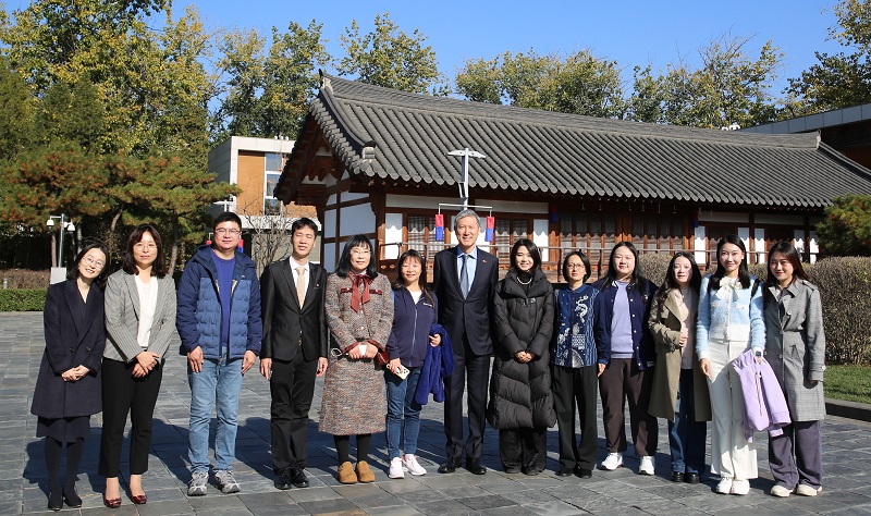 한중 우호수호천사단과의 오찬 간담회(11.14)