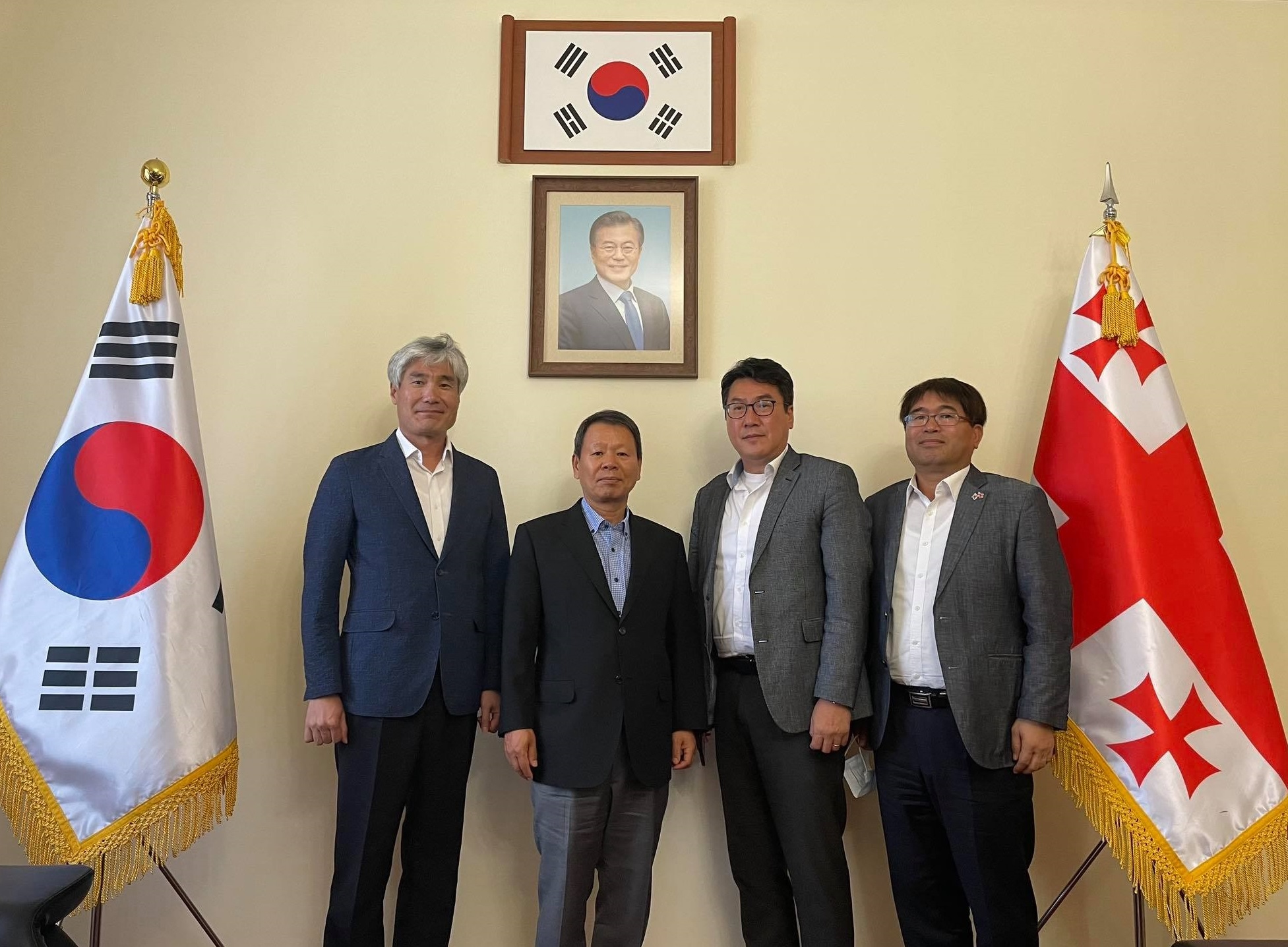 동성엔지니어링 부사장 면담 상세보기|공관 주요활동 | 주조지아 대한민국 대사관 주조지아 대한민국 대사관 