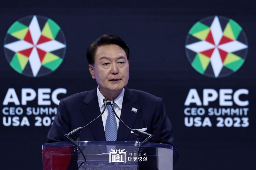 "APEC이 중심이 되어 세계 경제의 '연결성(connectivity)'을 가속화해야"